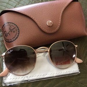 Aviator sunglasses